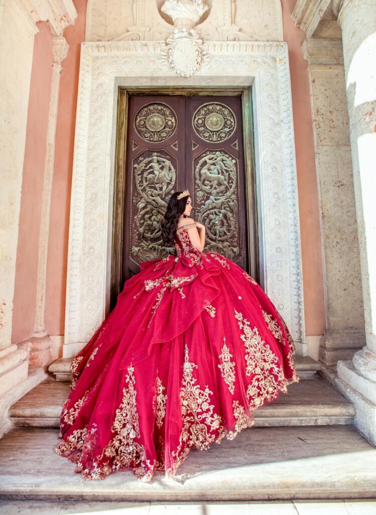 vestido quinceañera en miami con cauda